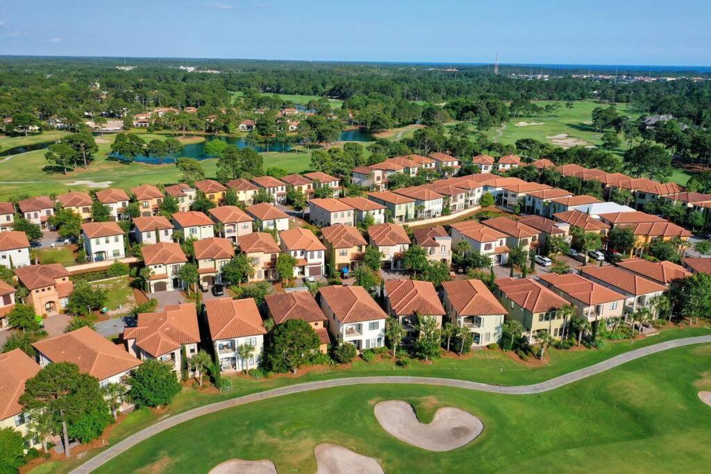 Large 4 Bedroom With Bunk Room And 2 Golf Carts! Дестин Экстерьер фото